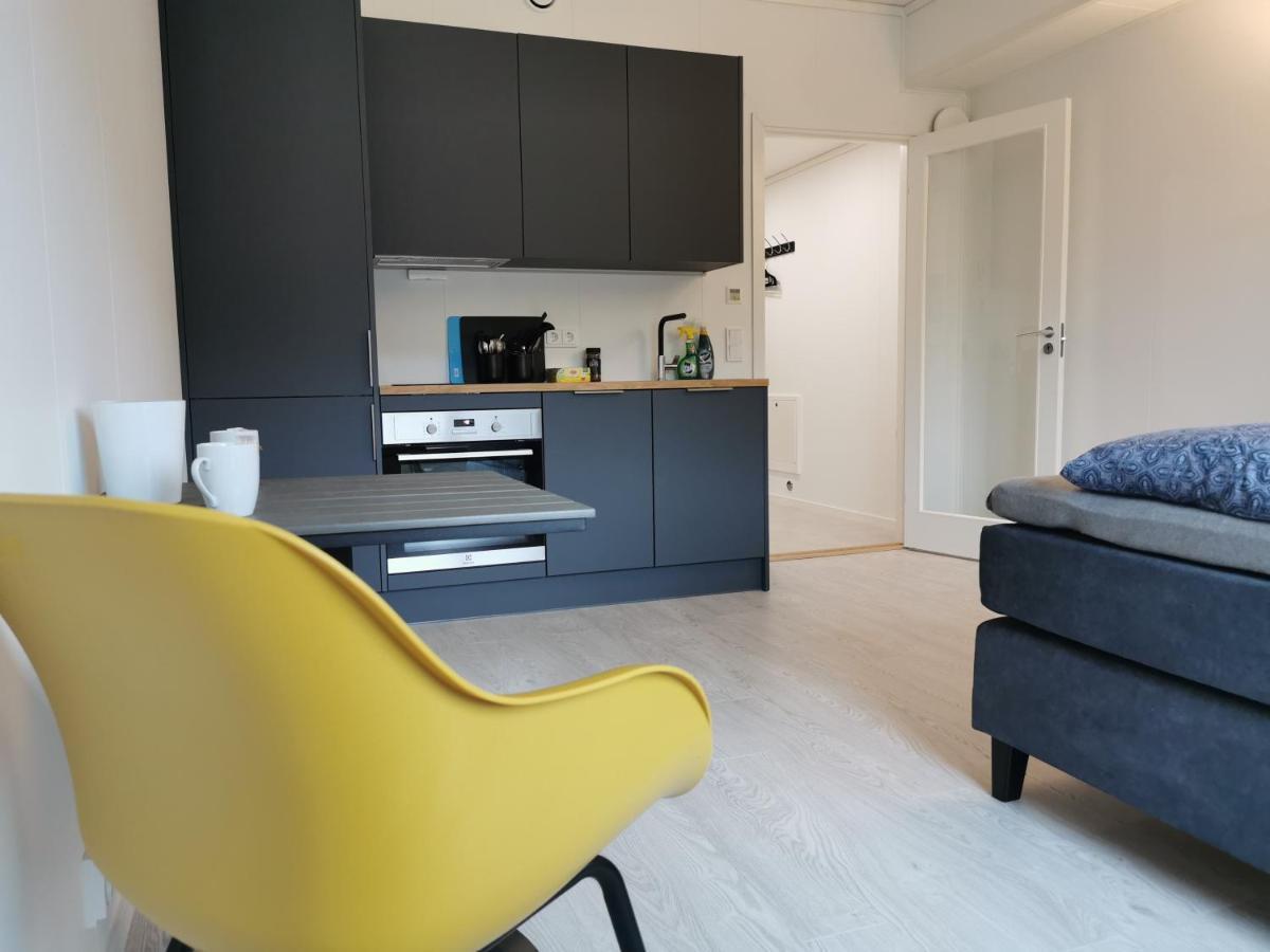 Lofoten Studio Apartment, Vestermyrveien 11 สโวลแวร์ ภายนอก รูปภาพ