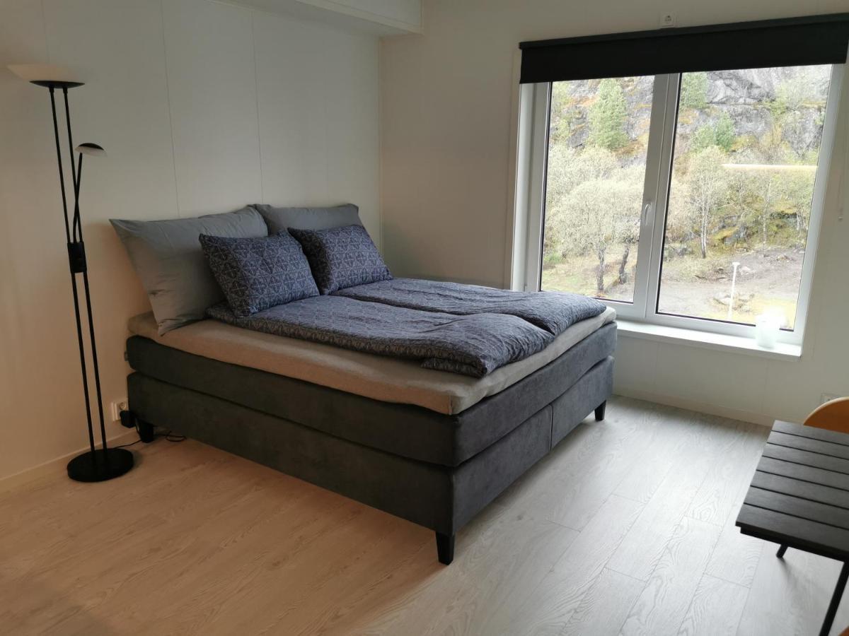 Lofoten Studio Apartment, Vestermyrveien 11 สโวลแวร์ ภายนอก รูปภาพ